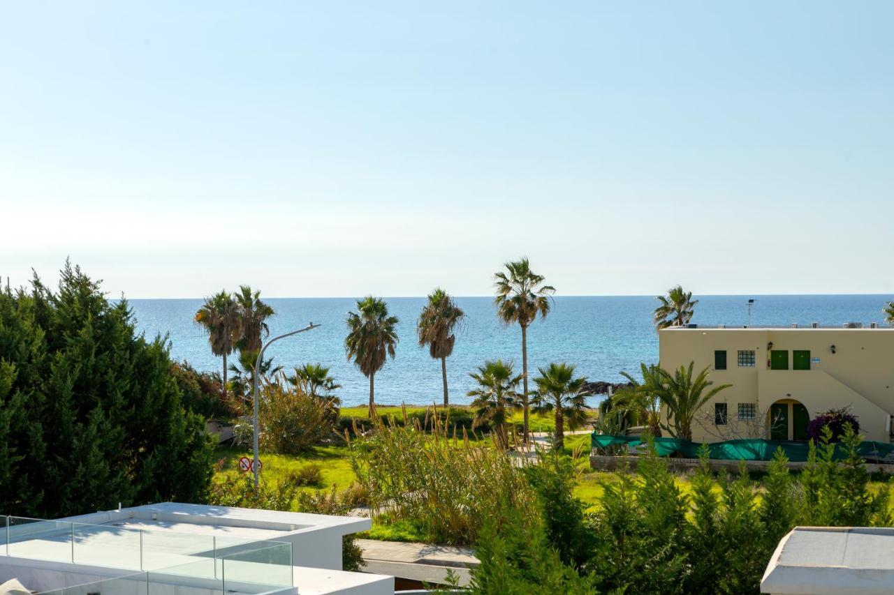 Villa Laurus 6, Walking Distance To The Beach Paphos ภายนอก รูปภาพ