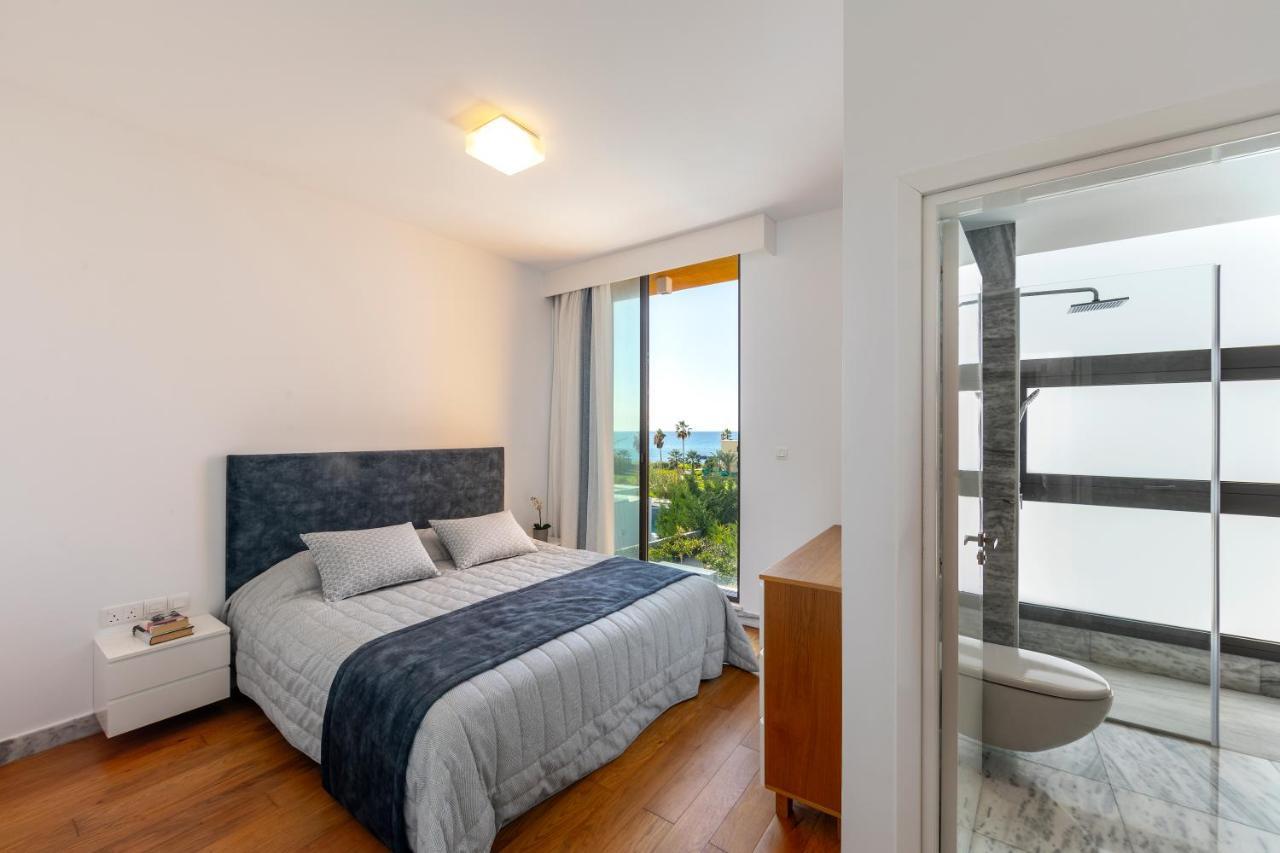 Villa Laurus 6, Walking Distance To The Beach Paphos ภายนอก รูปภาพ